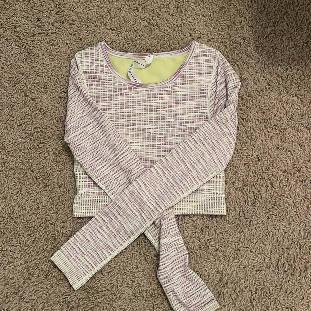 Long sleeve workout top